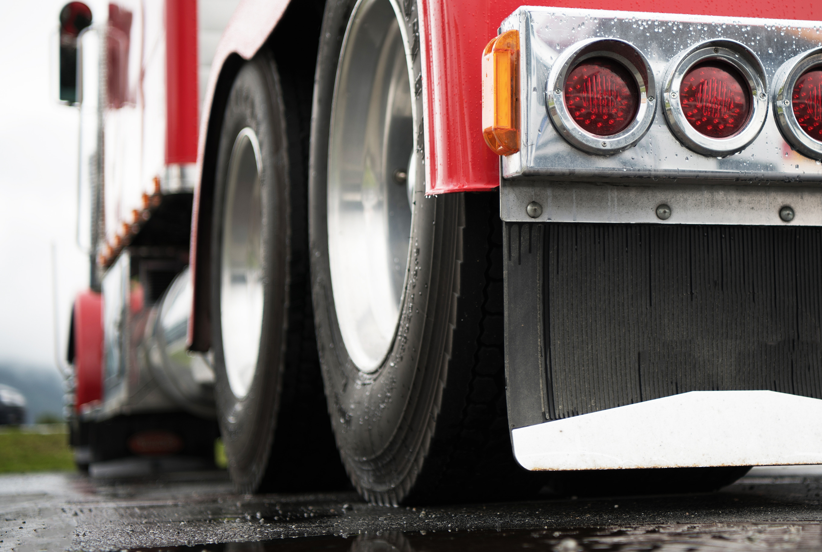 Mastering the Road: Essential Insights Into Heavy-Duty Truck Tires