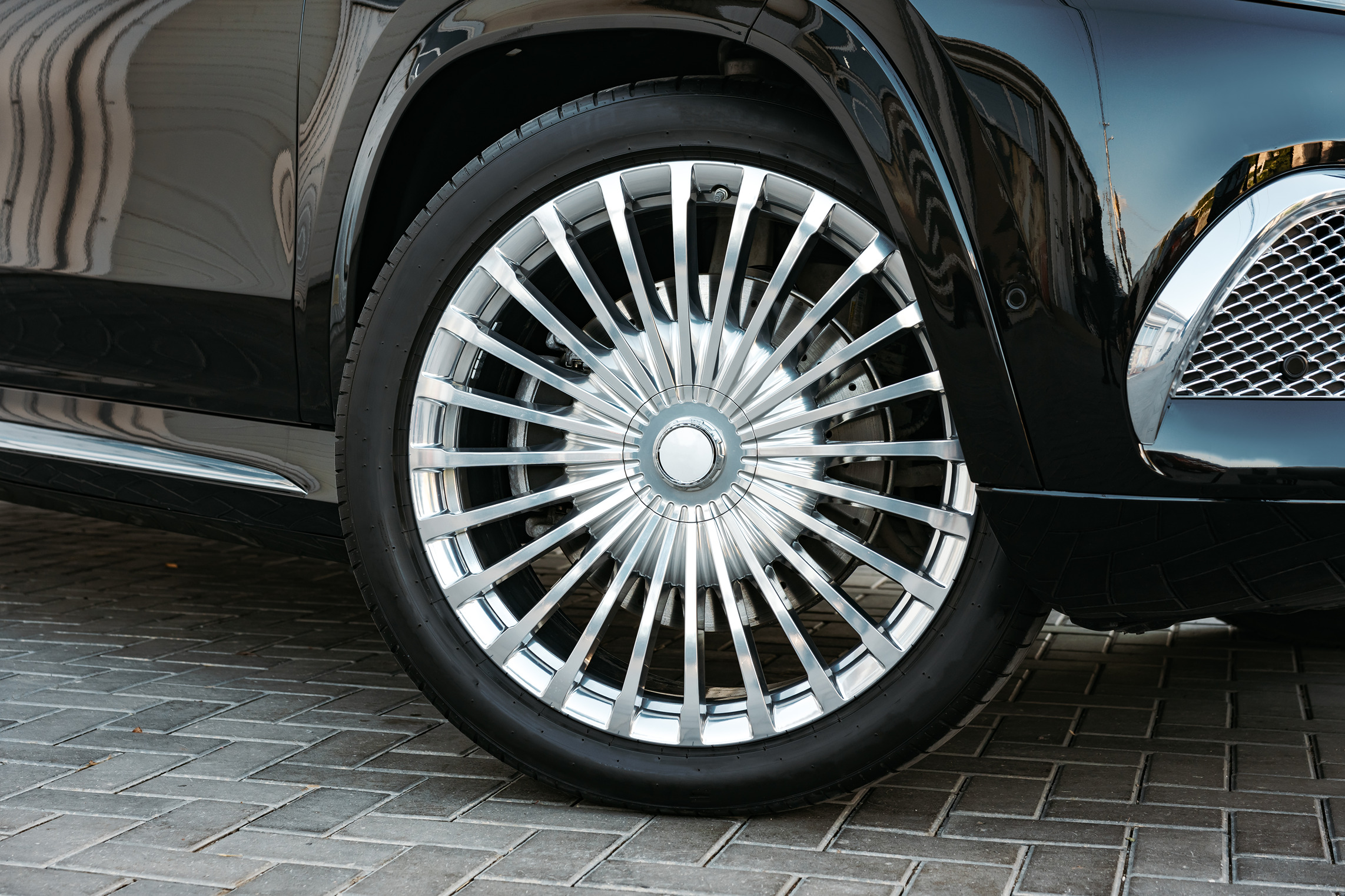 Enhance Your Ride With Custom Wheels in Texas